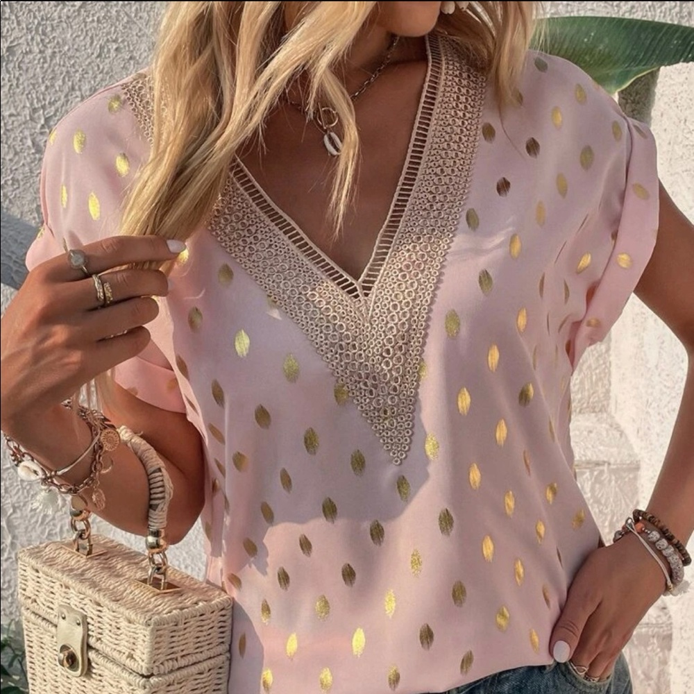 Beautiful Y Elegant Baby Pink y Gold - Picture 3 of 8